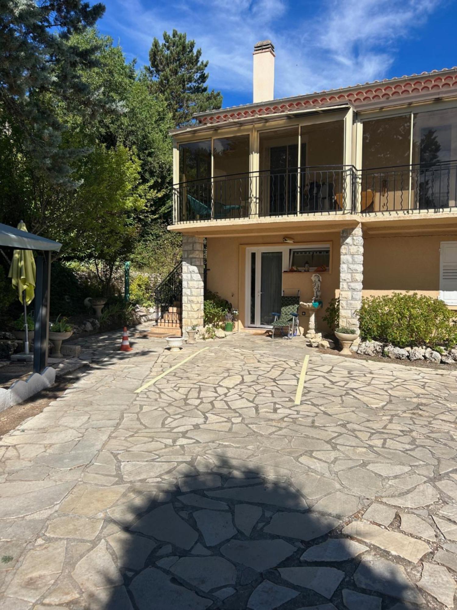 Appartement Studio Neuf Bas De Villa Gorges Du Verdon A Riez Exterior foto